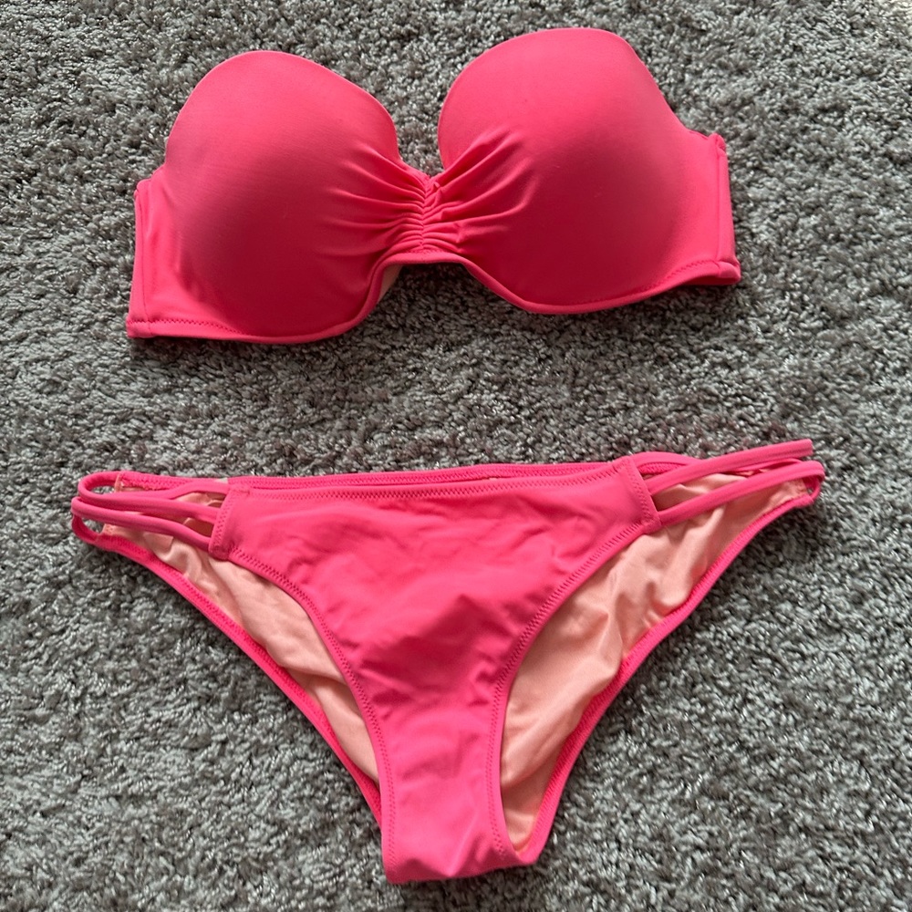 Victoria’s Secret Bikini